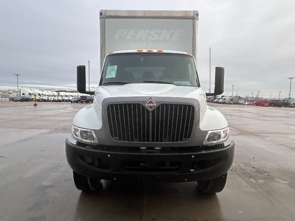 Medium Duty Box Truck-Light and Medium Duty Trucks-International-2022-MV607-Sturtevant-WI-121,901\n\t\tmiles-$ 65,500 - Image 2