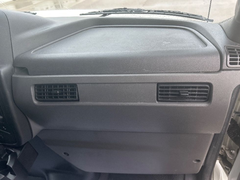 Medium Duty Box Truck-Light and Medium Duty Trucks-International-2022-MV607-Sturtevant-WI-121,901\n\t\tmiles-$ 65,500 - Image 21