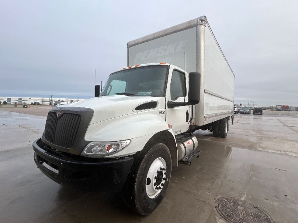 Medium Duty Box Truck-Light and Medium Duty Trucks-International-2022-MV607-Sturtevant-WI-121,901\n\t\tmiles-$ 65,500 - Image 3