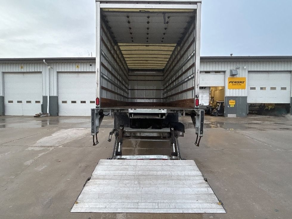 Medium Duty Box Truck-Light and Medium Duty Trucks-International-2022-MV607-Sturtevant-WI-121,901\n\t\tmiles-$ 65,500 - Image 9