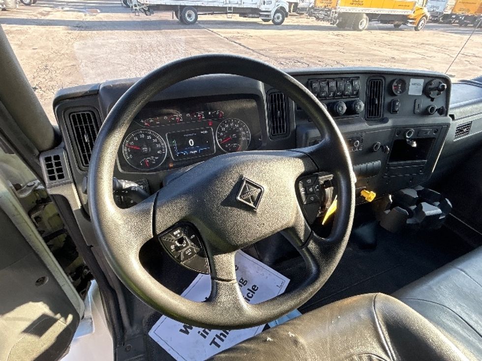 Medium Duty Box Truck-Light and Medium Duty Trucks-International-2022-MV607-Sturtevant-WI-134,090\n\t\tmiles-$ 67,250 - Image 18