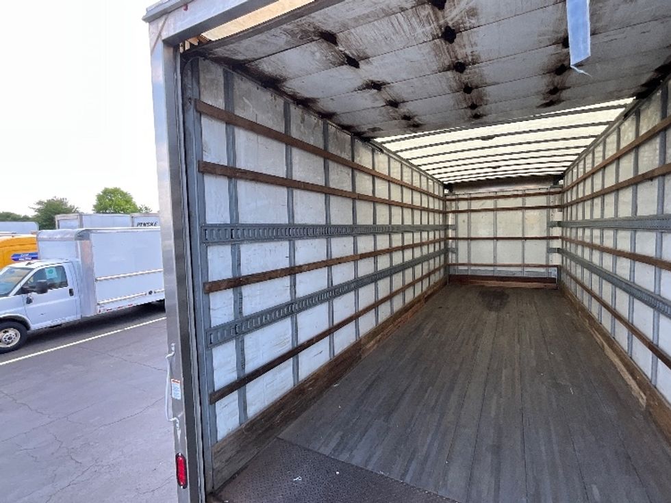 Medium Duty Box Truck-Light and Medium Duty Trucks-International-2022-MV607-Sturtevant-WI-236,423\n\t\tmiles-$ 41,250 - Image 11