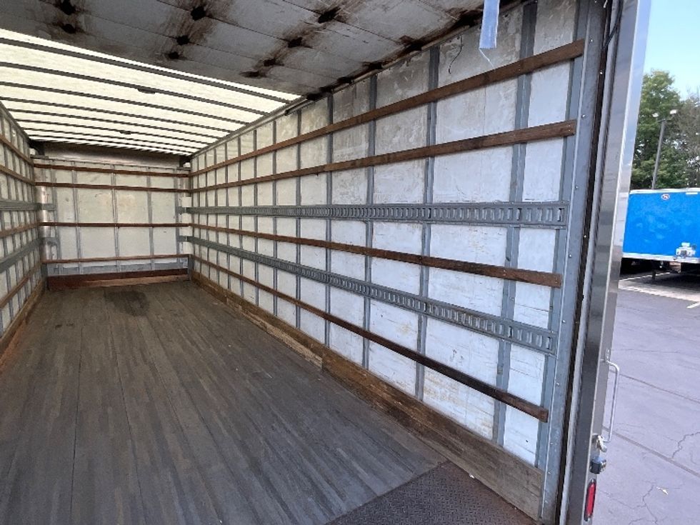 Medium Duty Box Truck-Light and Medium Duty Trucks-International-2022-MV607-Sturtevant-WI-236,423\n\t\tmiles-$ 41,250 - Image 12