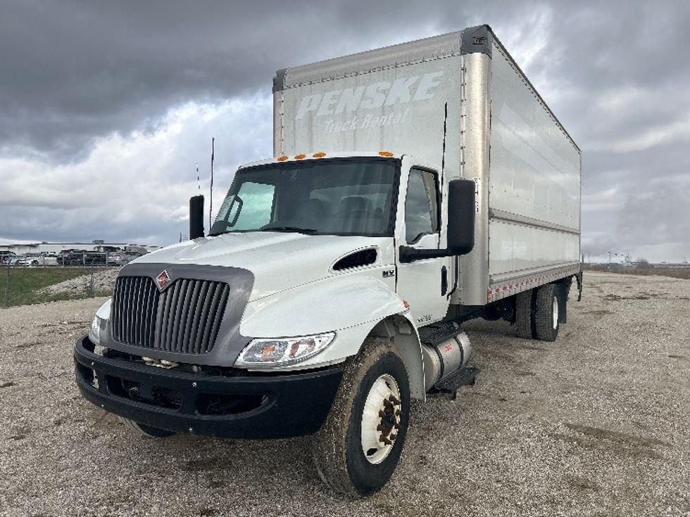 Medium Duty Box Truck-Light and Medium Duty Trucks-International-2022-MV607-Sturtevant-WI-92,251\n\t\tmiles-$ 74,750 - Image 3