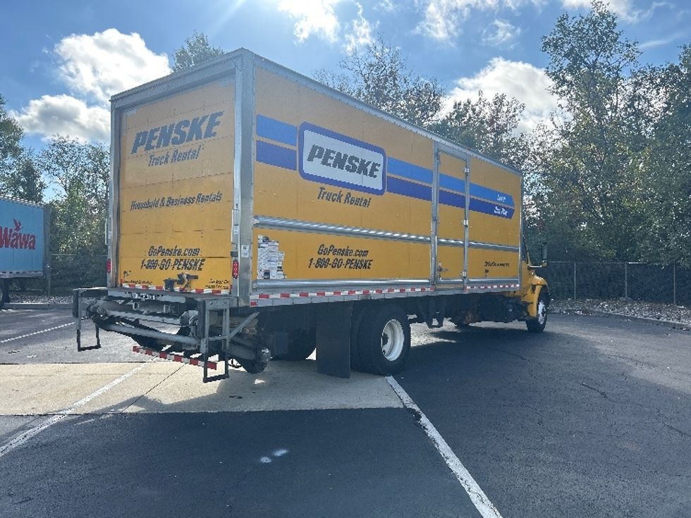 Medium Duty Box Truck-Light and Medium Duty Trucks-International-2022-MV607-Swedesboro-NJ-272,700\n\t\tmiles-$ 32,750 - Image 13