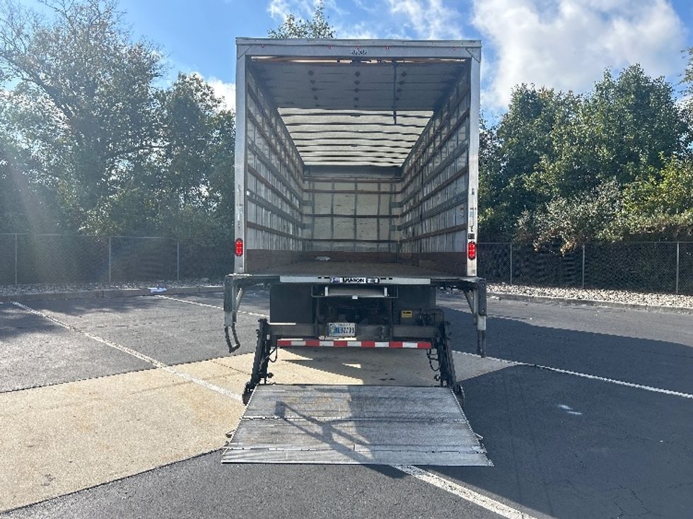 Medium Duty Box Truck-Light and Medium Duty Trucks-International-2022-MV607-Swedesboro-NJ-272,700\n\t\tmiles-$ 32,750 - Image 9
