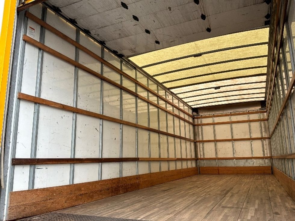 Medium Duty Box Truck-Light and Medium Duty Trucks-International-2022-MV607-Tacoma-WA-201,388\n\t\tmiles-$ 43,250 - Image 11