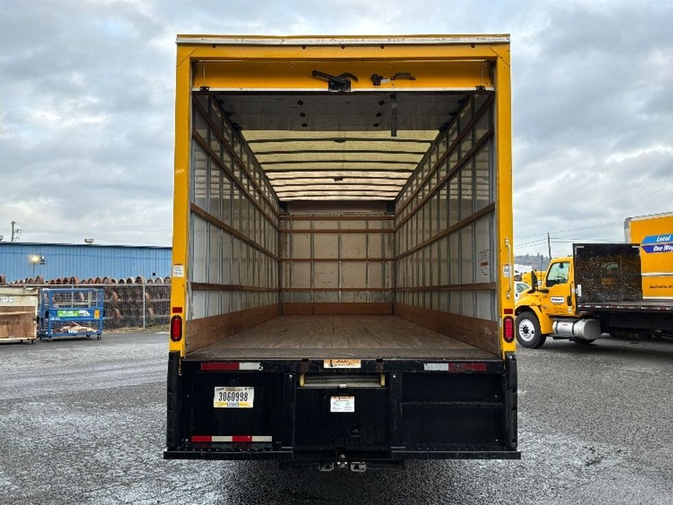 Medium Duty Box Truck-Light and Medium Duty Trucks-International-2022-MV607-Tacoma-WA-201,388\n\t\tmiles-$ 43,250 - Image 8