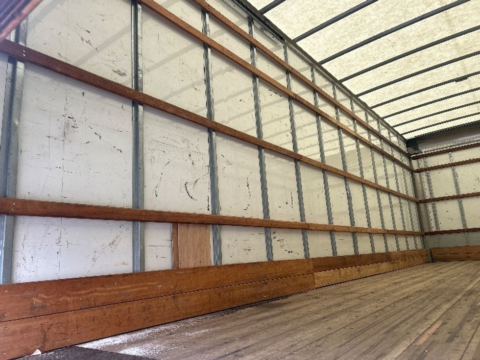 Medium Duty Box Truck-Light and Medium Duty Trucks-International-2022-MV607-Tallahassee-FL-263,468\n\t\tmiles-$ 33,500 - Image 11