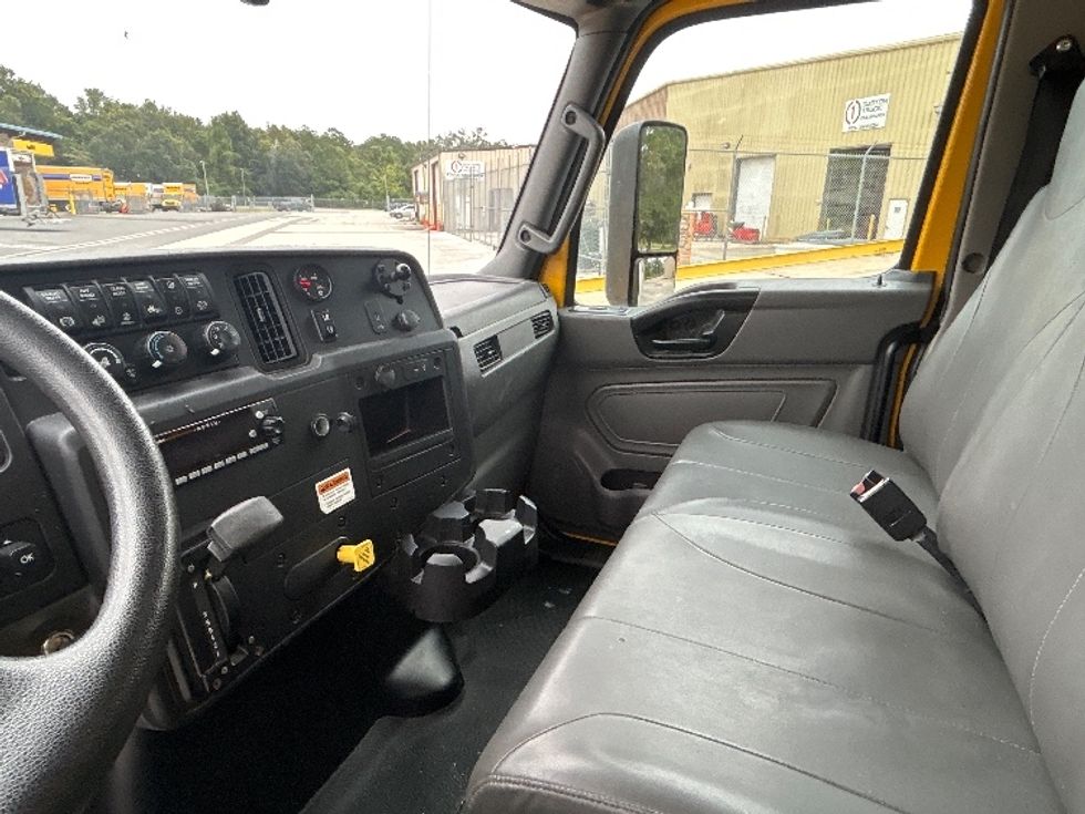 Medium Duty Box Truck-Light and Medium Duty Trucks-International-2022-MV607-Tallahassee-FL-263,468\n\t\tmiles-$ 33,500 - Image 19