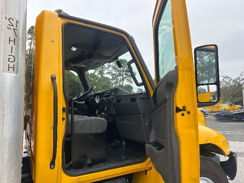 Medium Duty Box Truck-Light and Medium Duty Trucks-International-2022-MV607-Tallahassee-FL-263,468\n\t\tmiles-$ 33,500 - Image 20
