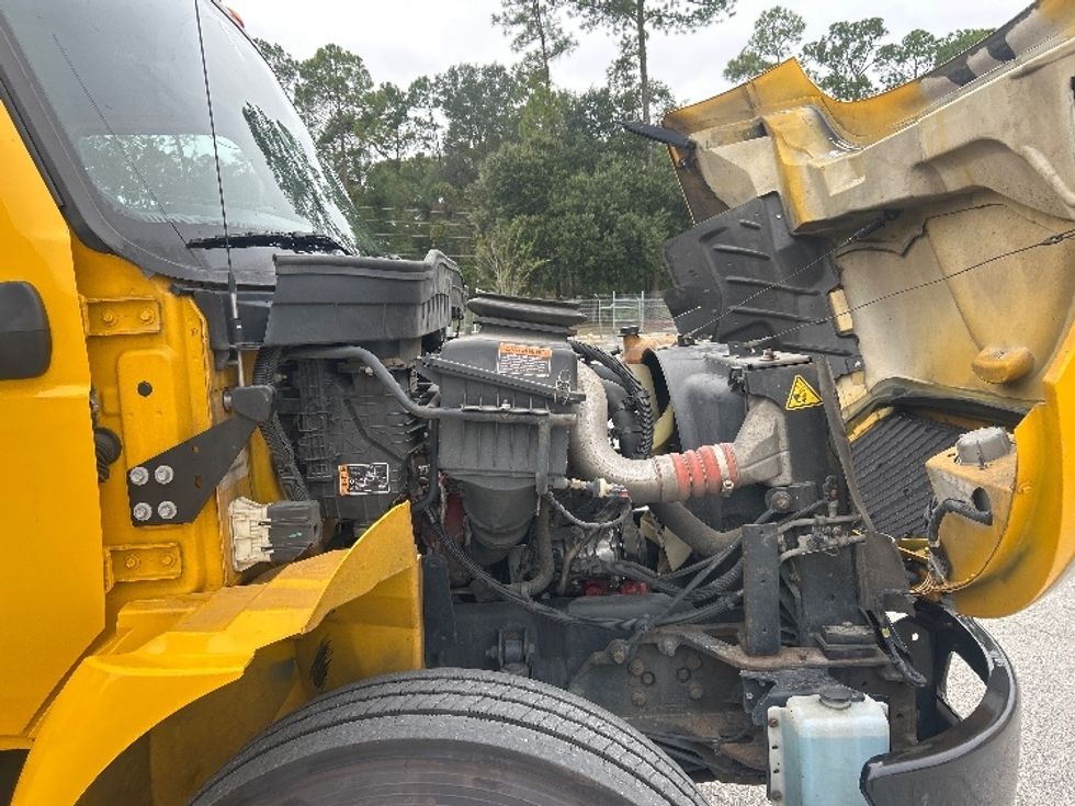 Medium Duty Box Truck-Light and Medium Duty Trucks-International-2022-MV607-Tallahassee-FL-263,468\n\t\tmiles-$ 33,500 - Image 23
