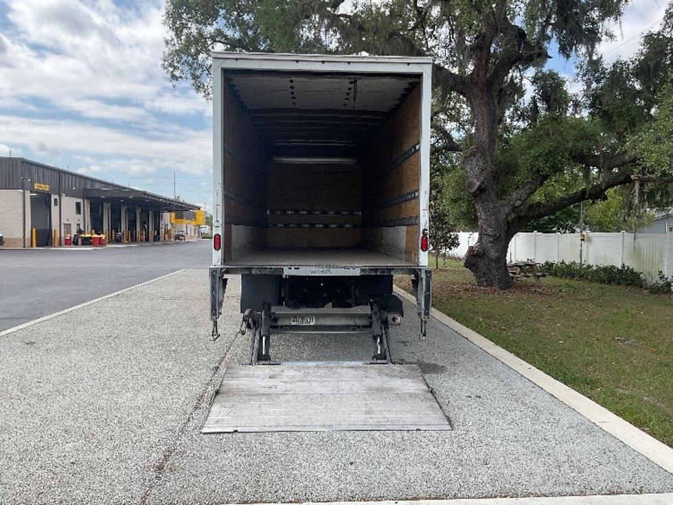 Medium Duty Box Truck-Light and Medium Duty Trucks-International-2022-MV607-Tampa-FL-185,518\n\t\tmiles-$ 57,750 - Image 9
