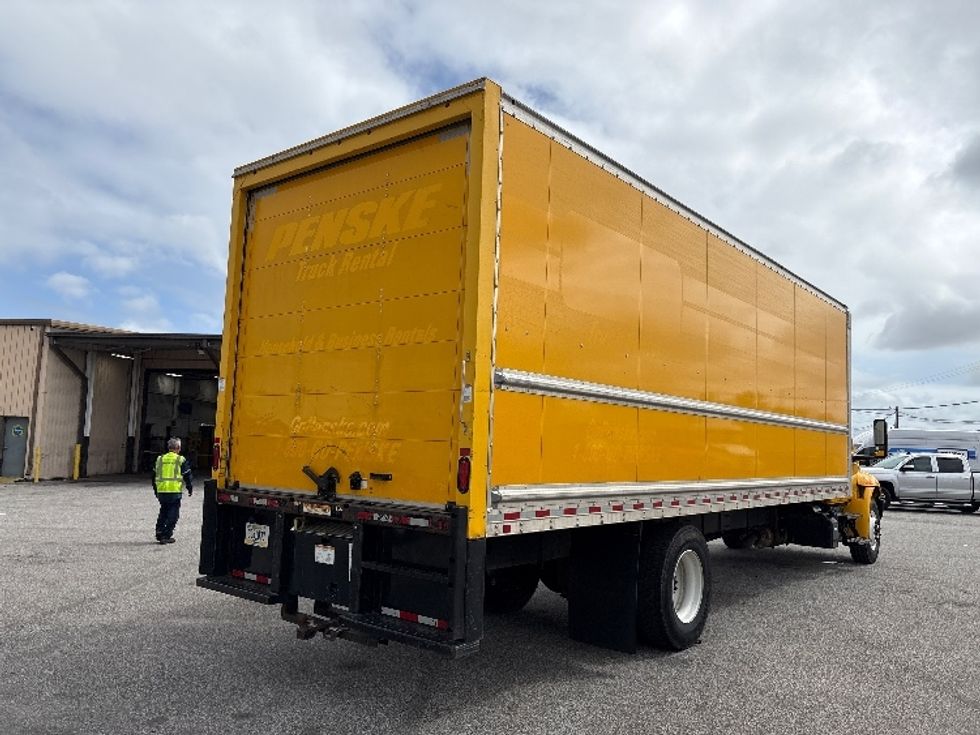 Medium Duty Box Truck-Light and Medium Duty Trucks-International-2022-MV607-Tampa-FL-209,555\n\t\tmiles-$ 45,750 - Image 13