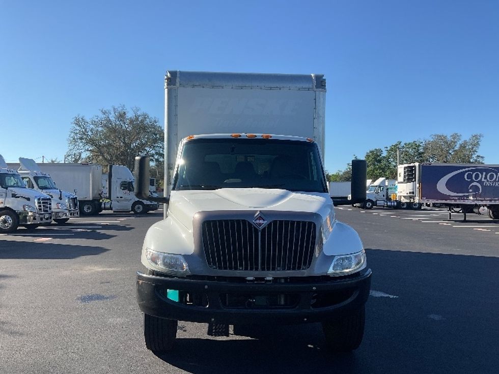 Medium Duty Box Truck-Light and Medium Duty Trucks-International-2022-MV607-Tampa-FL-213,991\n\t\tmiles-$ 47,500 - Image 2