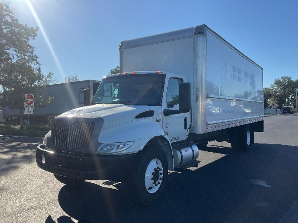 Medium Duty Box Truck-Light and Medium Duty Trucks-International-2022-MV607-Tampa-FL-213,991\n\t\tmiles-$ 47,500 - Image 3