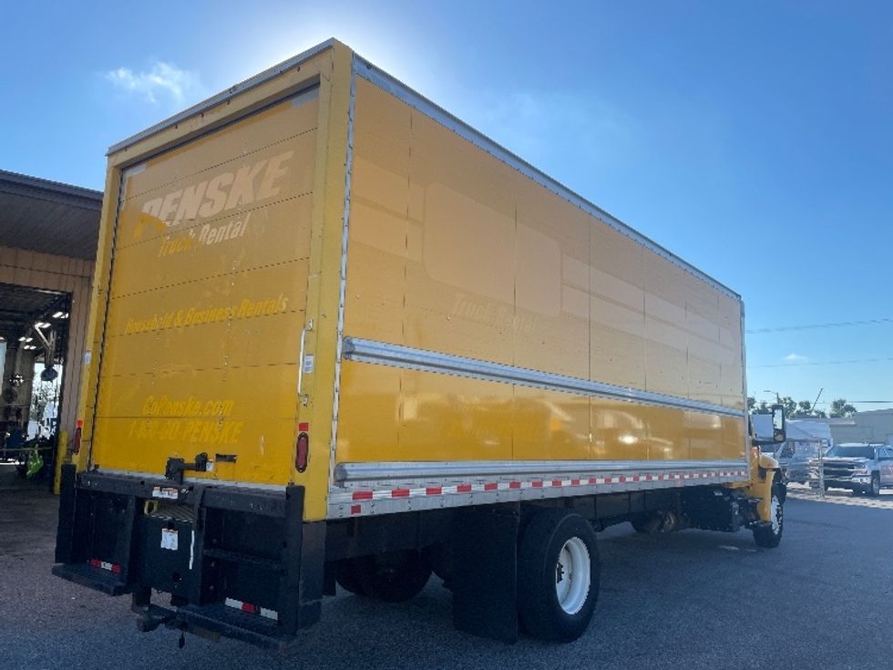 Medium Duty Box Truck-Light and Medium Duty Trucks-International-2022-MV607-Tampa-FL-222,193\n\t\tmiles-$ 40,500 - Image 13