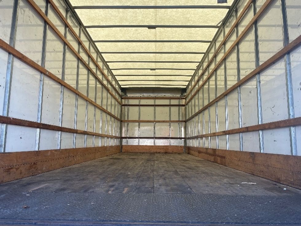 Medium Duty Box Truck-Light and Medium Duty Trucks-International-2022-MV607-Tampa-FL-222,193\n\t\tmiles-$ 40,500 - Image 8