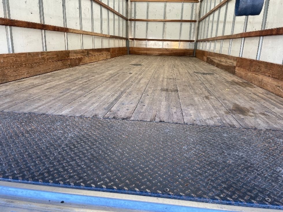 Medium Duty Box Truck-Light and Medium Duty Trucks-International-2022-MV607-Tampa-FL-225,306\n\t\tmiles-$ 40,000 - Image 10