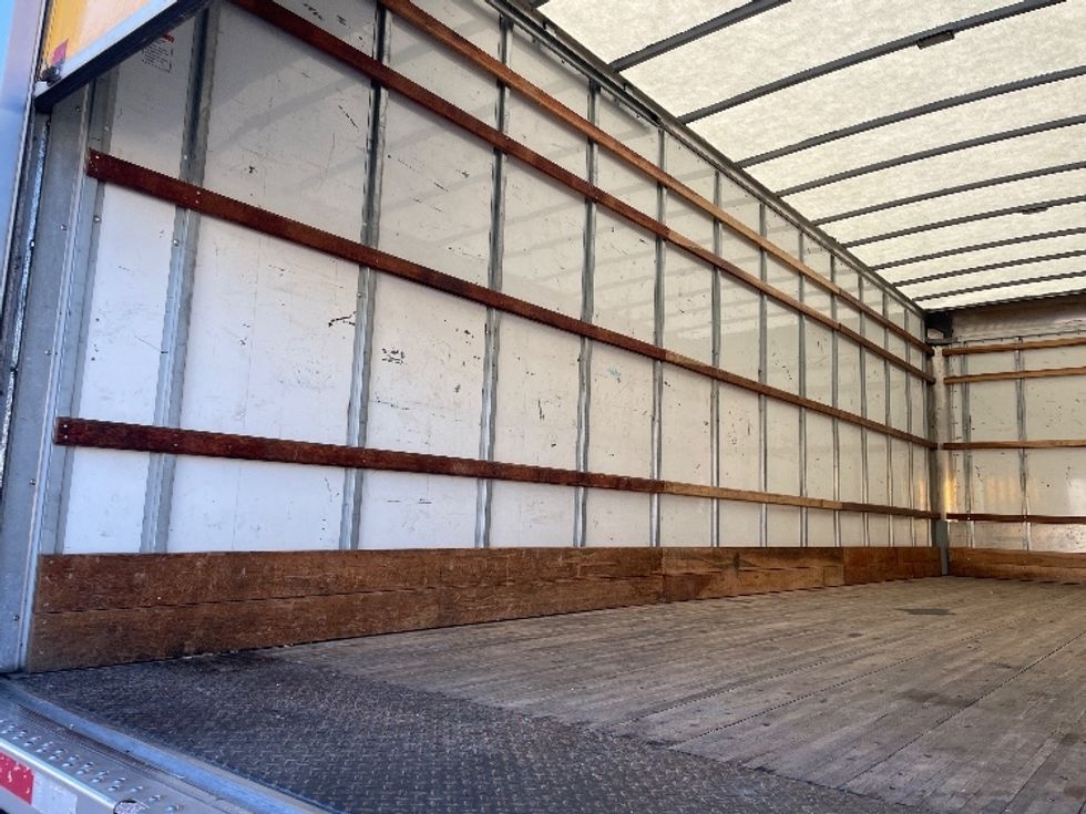 Medium Duty Box Truck-Light and Medium Duty Trucks-International-2022-MV607-Tampa-FL-225,306\n\t\tmiles-$ 40,000 - Image 11