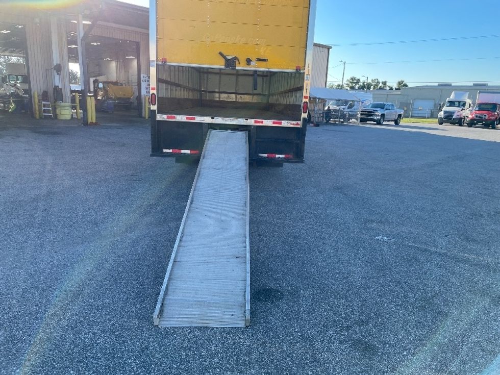 Medium Duty Box Truck-Light and Medium Duty Trucks-International-2022-MV607-Tampa-FL-225,306\n\t\tmiles-$ 40,000 - Image 9