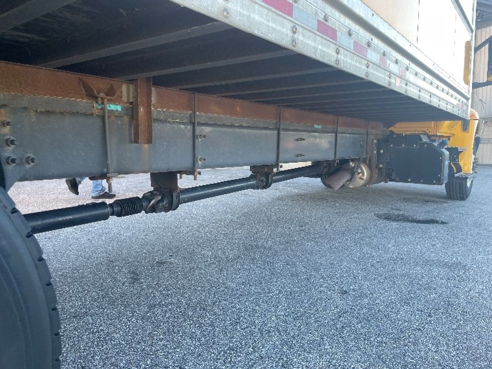 Medium Duty Box Truck-Light and Medium Duty Trucks-International-2022-MV607-Tampa-FL-229,319\n\t\tmiles-$ 39,250 - Image 14