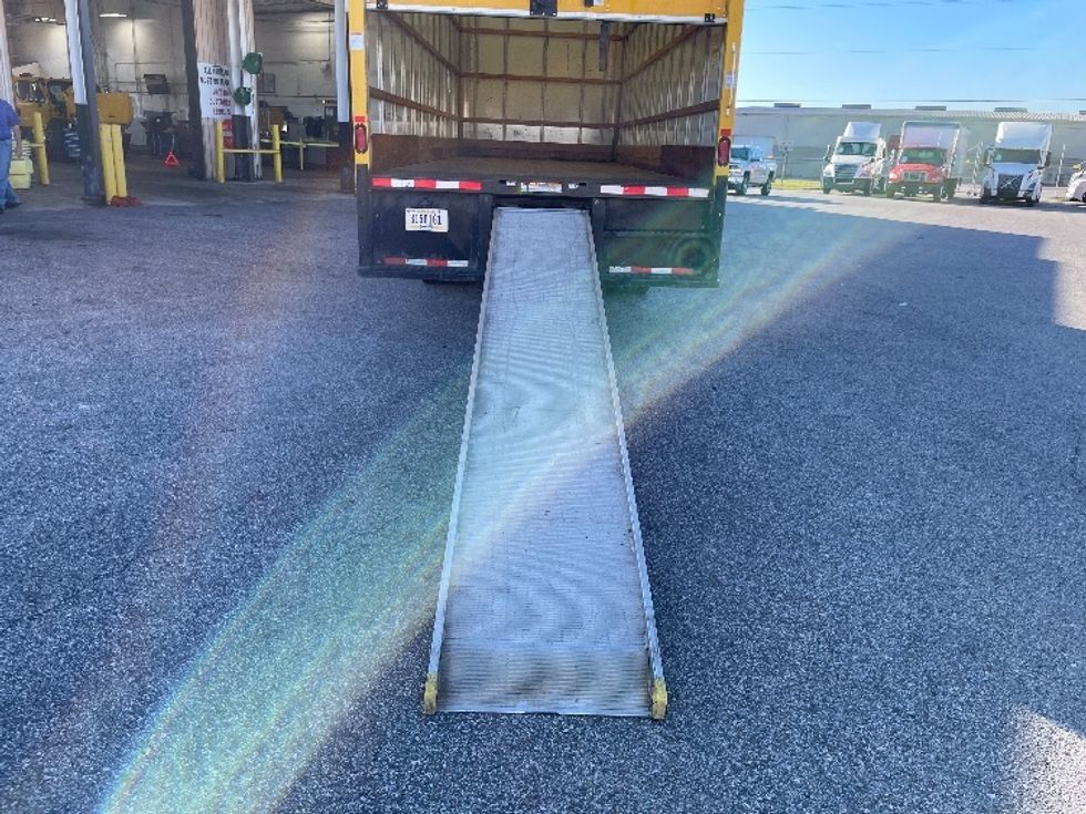 Medium Duty Box Truck-Light and Medium Duty Trucks-International-2022-MV607-Tampa-FL-229,319\n\t\tmiles-$ 39,250 - Image 9