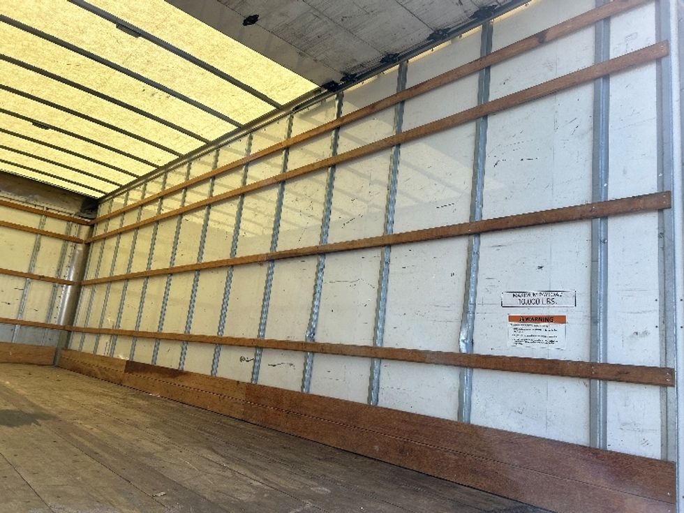 Medium Duty Box Truck-Light and Medium Duty Trucks-International-2022-MV607-Tampa-FL-235,767\n\t\tmiles-$ 40,000 - Image 12