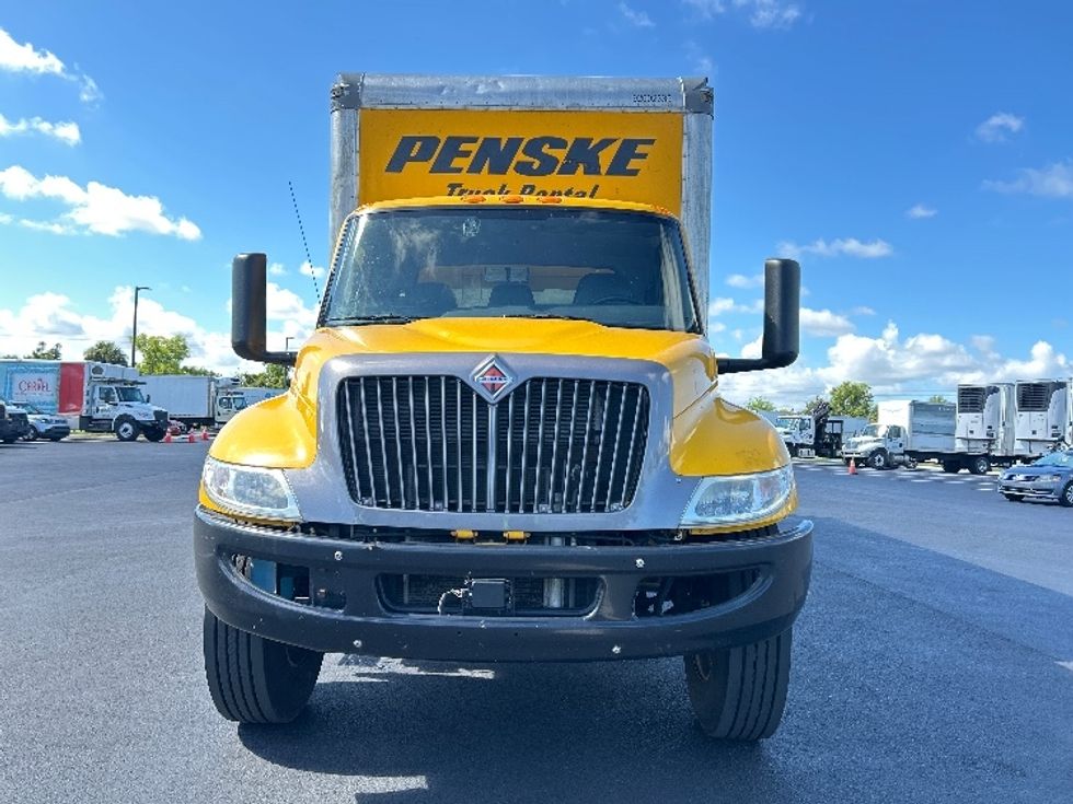 Medium Duty Box Truck-Light and Medium Duty Trucks-International-2022-MV607-Tampa-FL-235,767\n\t\tmiles-$ 40,000 - Image 2