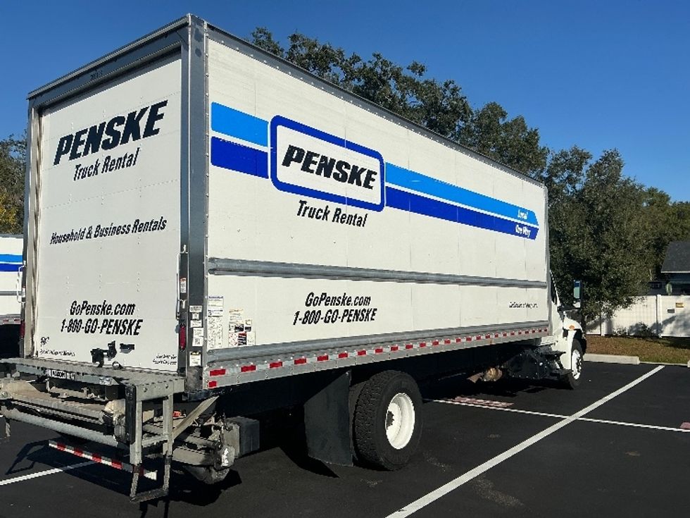 Medium Duty Box Truck-Light and Medium Duty Trucks-International-2022-MV607-Tampa-FL-238,012\n\t\tmiles-$ 46,750 - Image 13