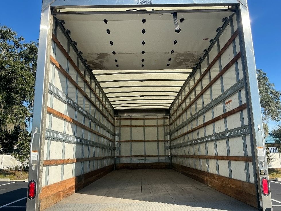 Medium Duty Box Truck-Light and Medium Duty Trucks-International-2022-MV607-Tampa-FL-238,012\n\t\tmiles-$ 46,750 - Image 8