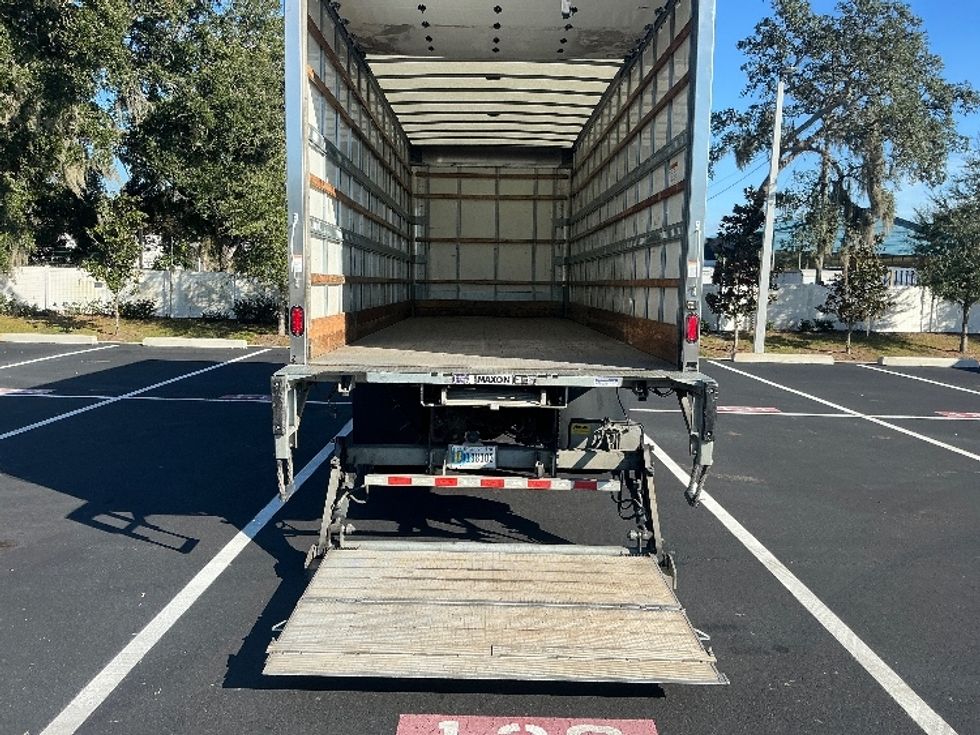 Medium Duty Box Truck-Light and Medium Duty Trucks-International-2022-MV607-Tampa-FL-238,012\n\t\tmiles-$ 46,750 - Image 9