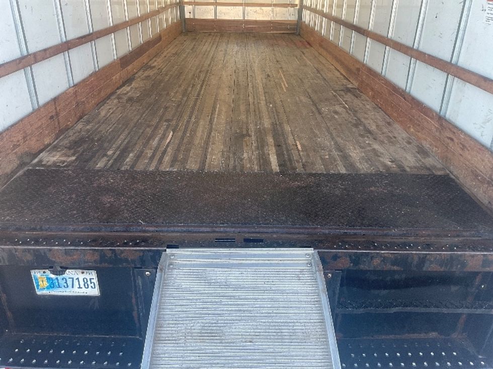 Medium Duty Box Truck-Light and Medium Duty Trucks-International-2022-MV607-Tampa-FL-244,763\n\t\tmiles-$ 39,750 - Image 10