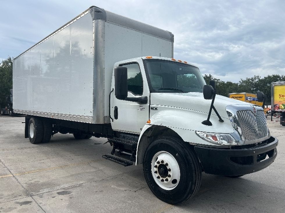 Medium Duty Box Truck-Light and Medium Duty Trucks-International-2022-MV607-Tampa-FL-56,919\n\t\tmiles-$ 66,000 - Image 1