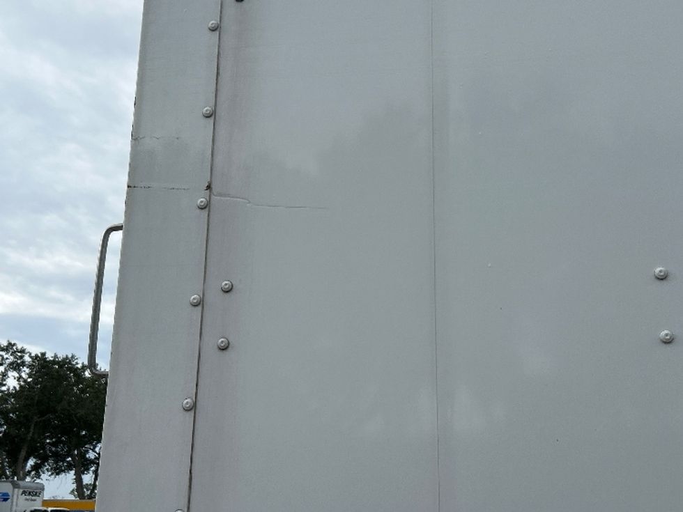 Medium Duty Box Truck-Light and Medium Duty Trucks-International-2022-MV607-Tampa-FL-56,919\n\t\tmiles-$ 66,000 - Image 28