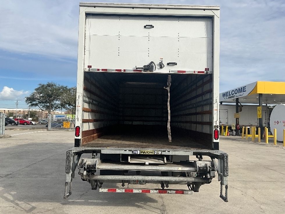 Medium Duty Box Truck-Light and Medium Duty Trucks-International-2022-MV607-Tampa-FL-70,589\n\t\tmiles-$ 83,000 - Image 8