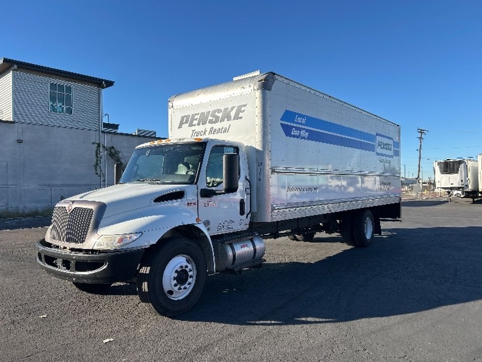 Medium Duty Box Truck-Light and Medium Duty Trucks-International-2022-MV607-Torrance-CA-230,340\n\t\tmiles-$ 44,750 - Image 3
