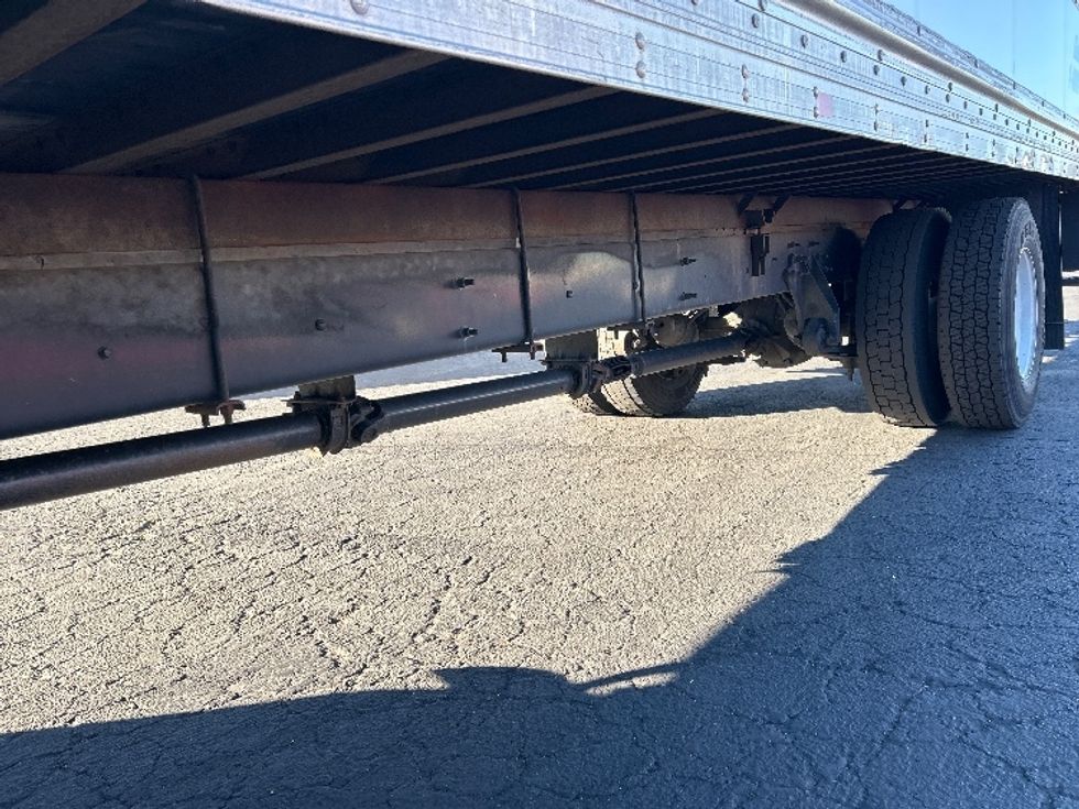 Medium Duty Box Truck-Light and Medium Duty Trucks-International-2022-MV607-Torrance-CA-230,340\n\t\tmiles-$ 44,750 - Image 5
