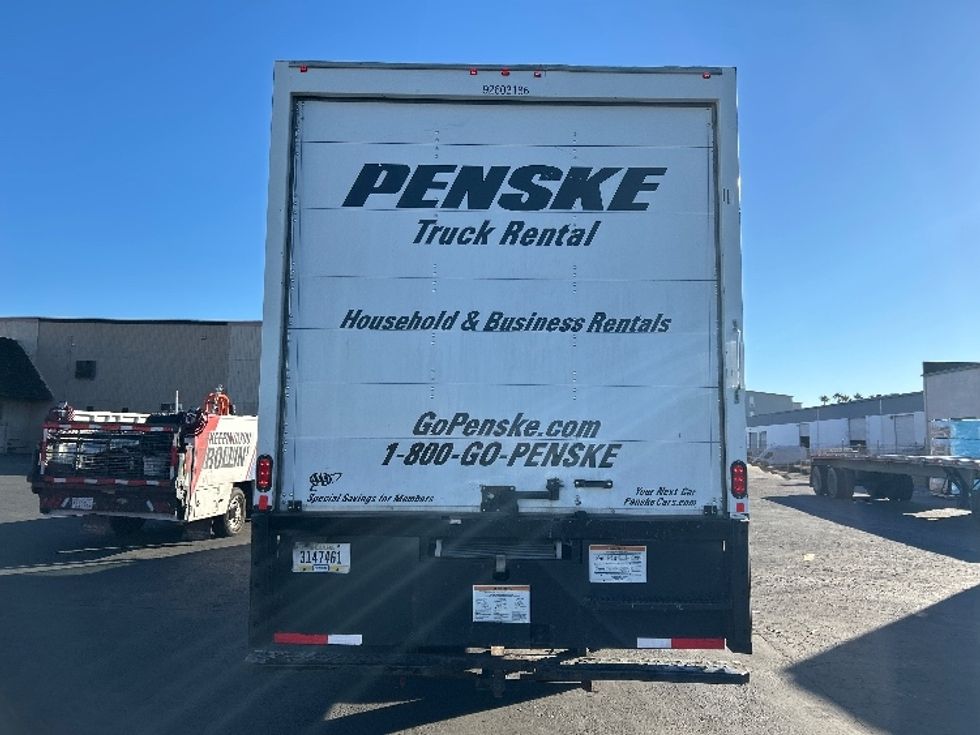 Medium Duty Box Truck-Light and Medium Duty Trucks-International-2022-MV607-Torrance-CA-230,340\n\t\tmiles-$ 44,750 - Image 7
