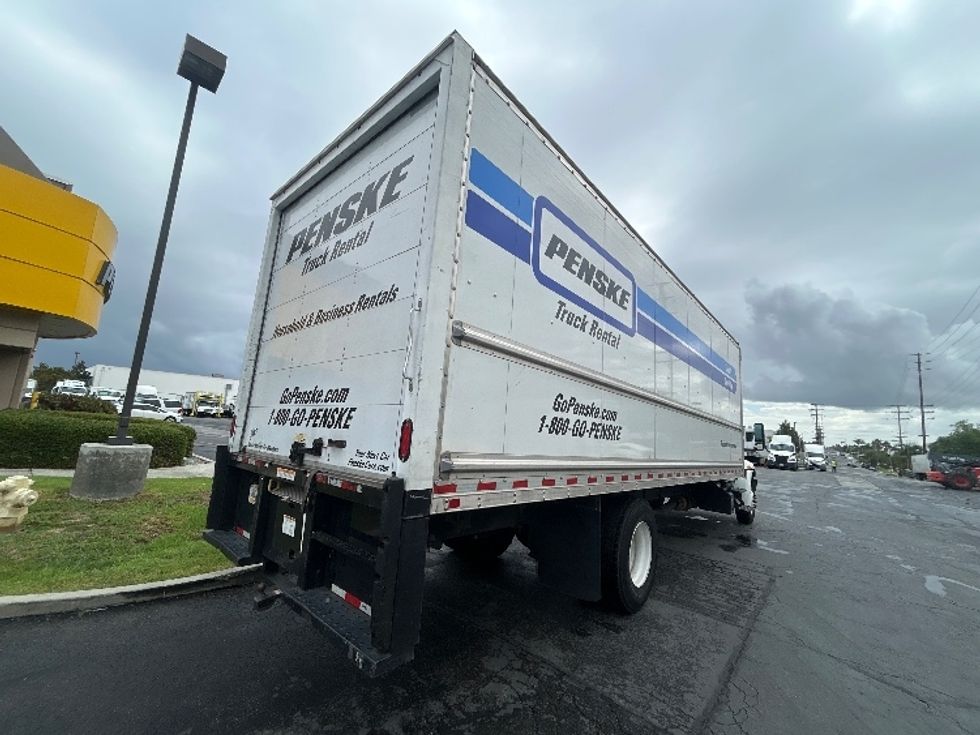 Medium Duty Box Truck-Light and Medium Duty Trucks-International-2022-MV607-Torrance-CA-234,600\n\t\tmiles-$ 44,000 - Image 12