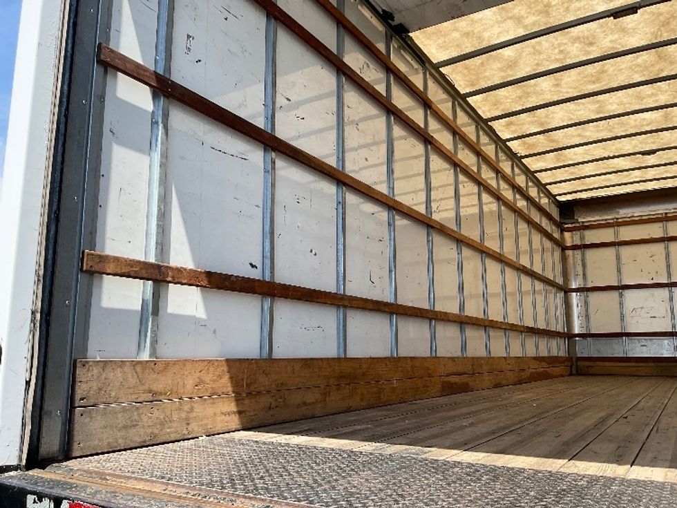 Medium Duty Box Truck-Light and Medium Duty Trucks-International-2022-MV607-Torrance-CA-257,681\n\t\tmiles-$ 40,000 - Image 11