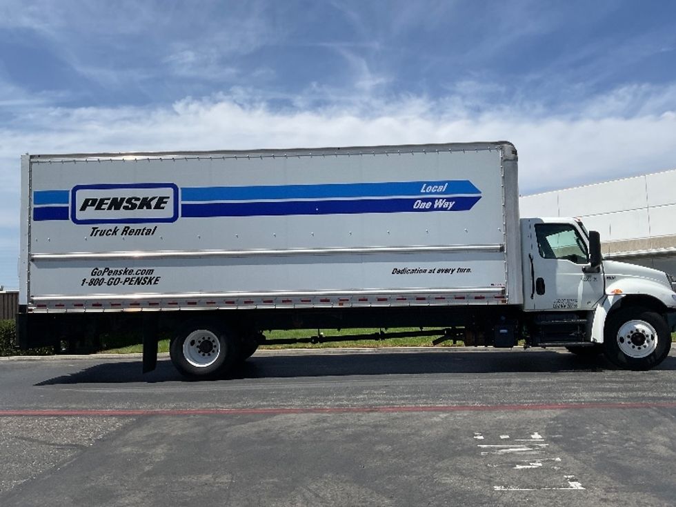 Medium Duty Box Truck-Light and Medium Duty Trucks-International-2022-MV607-Torrance-CA-257,681\n\t\tmiles-$ 40,000 - Image 15