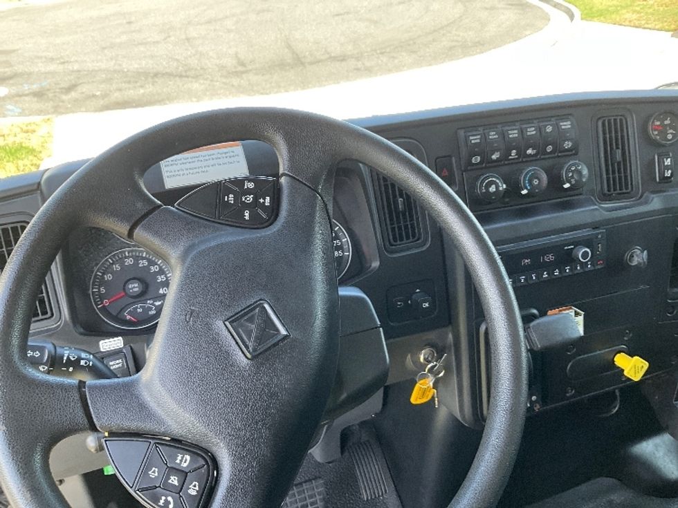 Medium Duty Box Truck-Light and Medium Duty Trucks-International-2022-MV607-Torrance-CA-257,681\n\t\tmiles-$ 40,000 - Image 18