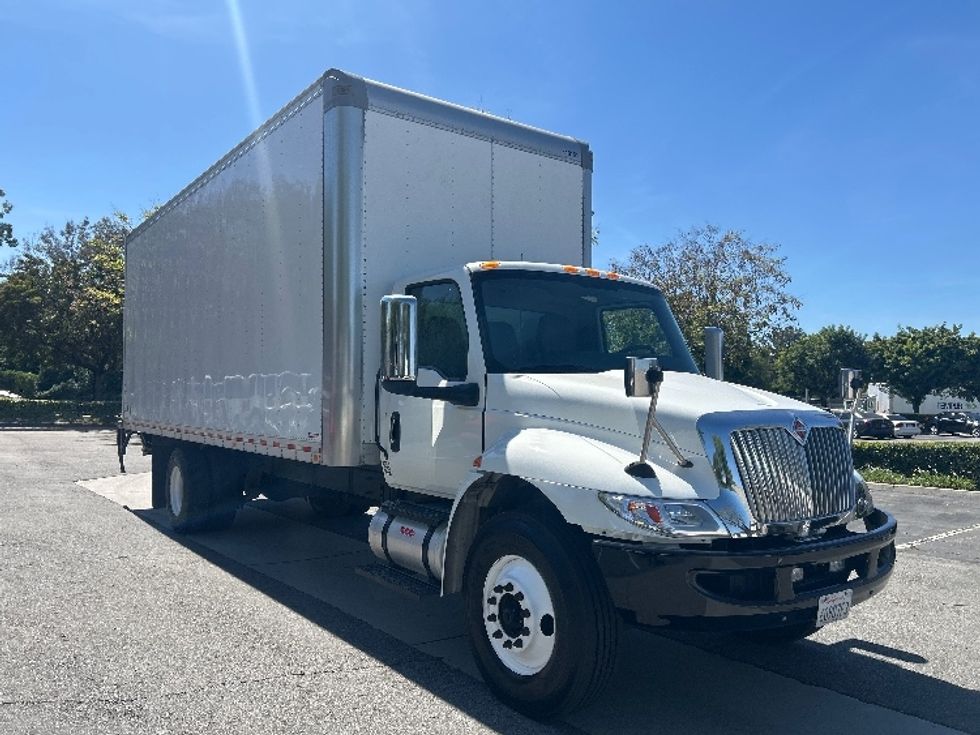Medium Duty Box Truck-Light and Medium Duty Trucks-International-2022-MV607-Torrance-CA-77,813\n\t\tmiles-$ 72,500 - Image 1