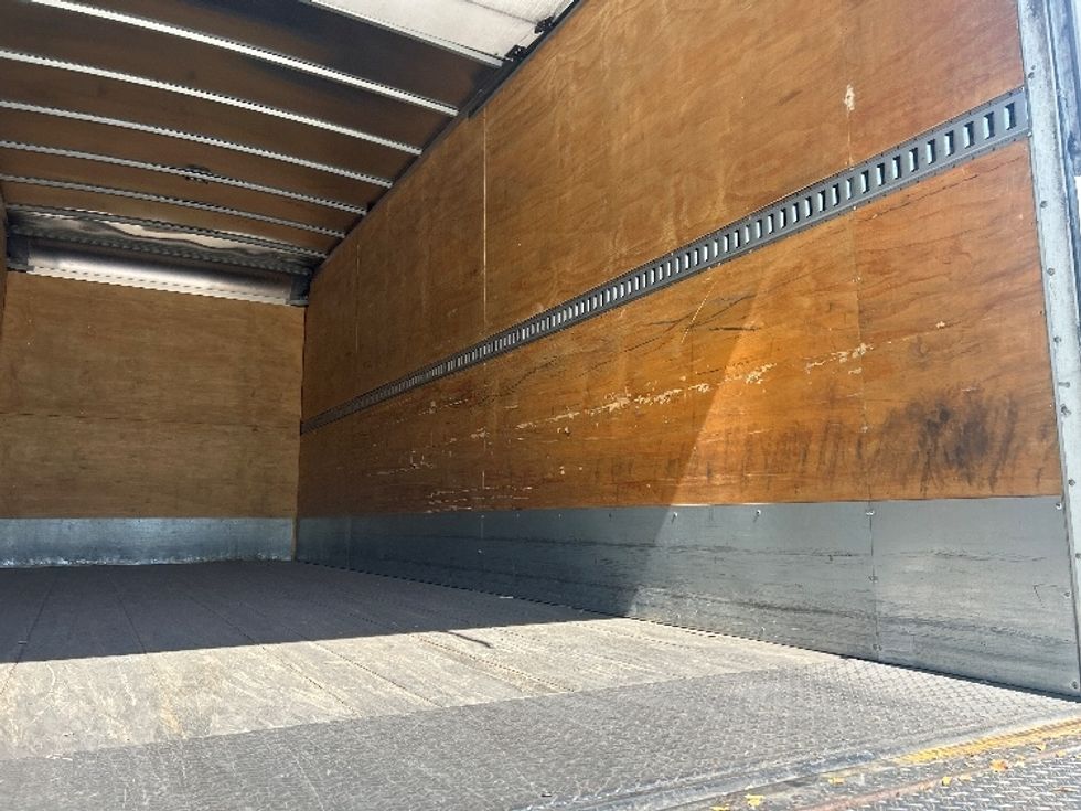 Medium Duty Box Truck-Light and Medium Duty Trucks-International-2022-MV607-Torrance-CA-77,813\n\t\tmiles-$ 72,500 - Image 12