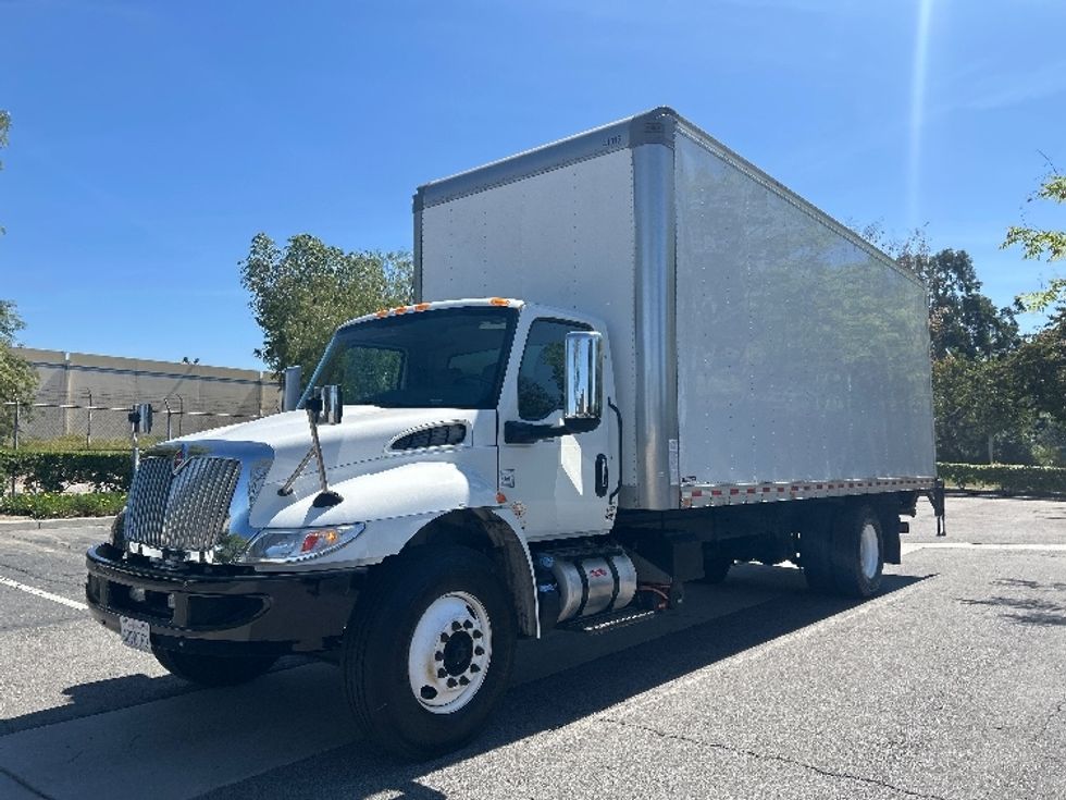 Medium Duty Box Truck-Light and Medium Duty Trucks-International-2022-MV607-Torrance-CA-77,813\n\t\tmiles-$ 72,500 - Image 3