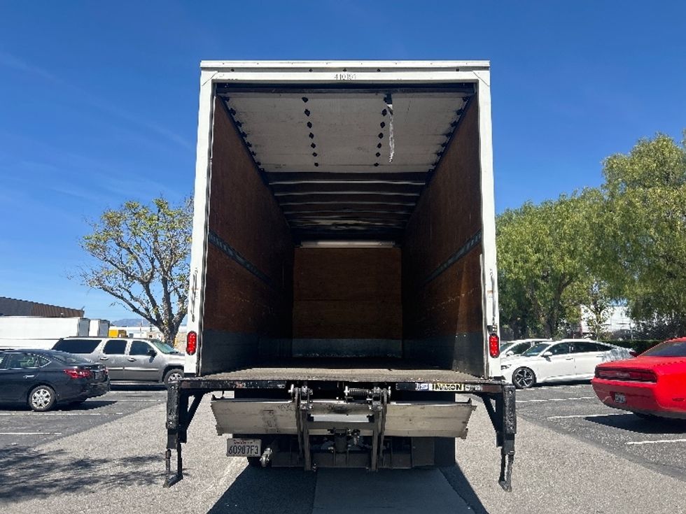 Medium Duty Box Truck-Light and Medium Duty Trucks-International-2022-MV607-Torrance-CA-77,813\n\t\tmiles-$ 72,500 - Image 8