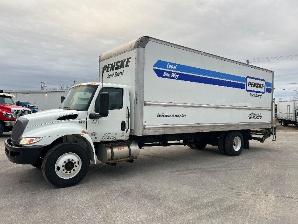 Medium Duty Box Truck-Light and Medium Duty Trucks-International-2022-MV607-Traverse City-MI-126,264\n\t\tmiles-$ 68,500 - Image 2