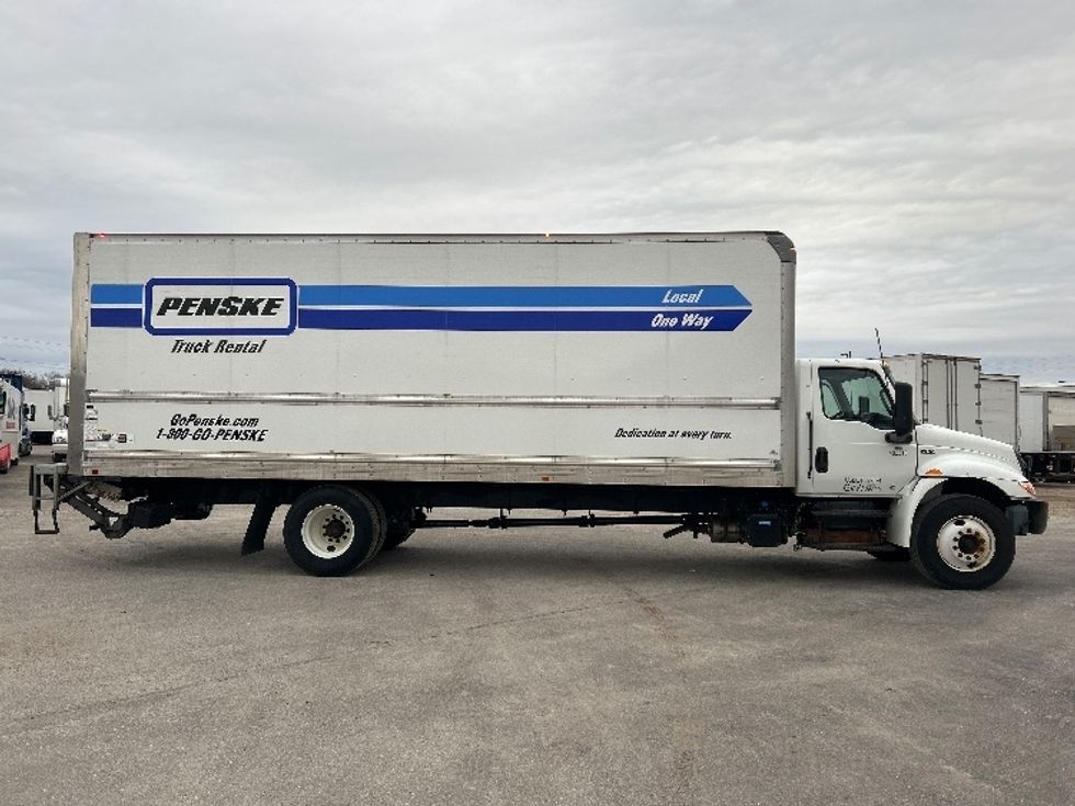 Medium Duty Box Truck-Light and Medium Duty Trucks-International-2022-MV607-Traverse City-MI-126,264\n\t\tmiles-$ 68,500 - Image 12