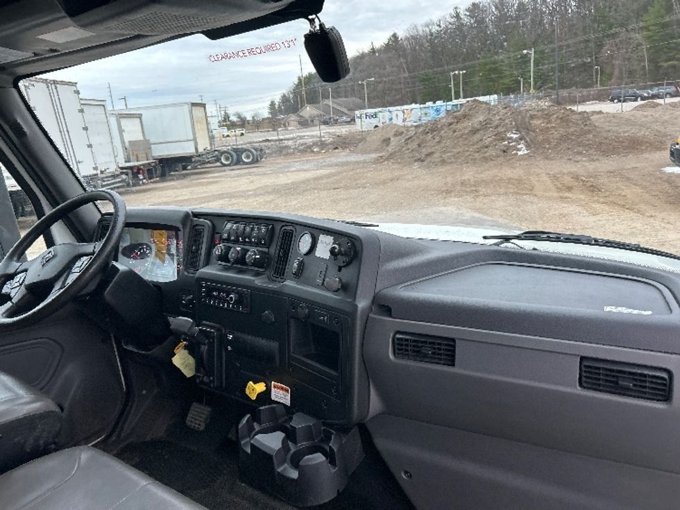 Medium Duty Box Truck-Light and Medium Duty Trucks-International-2022-MV607-Traverse City-MI-126,264\n\t\tmiles-$ 68,500 - Image 18